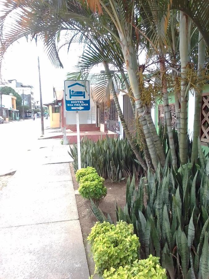 Hotel Santa Helena Leticia Exterior foto